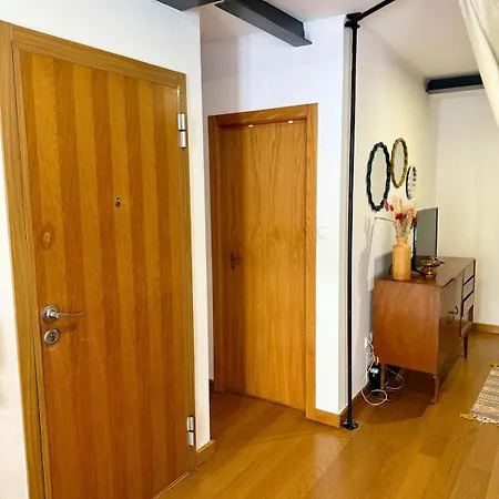 Bright Stylish Duplex With A Private Roof Terrace