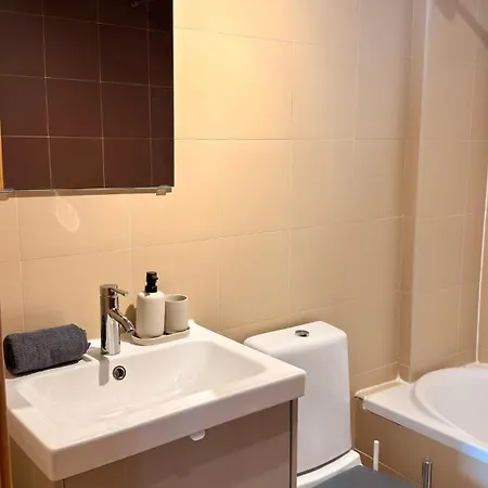 Appartement Bright Stylish Duplex With A Private Roof Terrace *