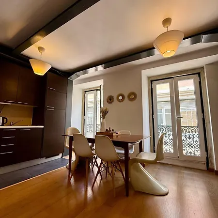 Appartement Bright Stylish Duplex With A Private Roof Terrace *