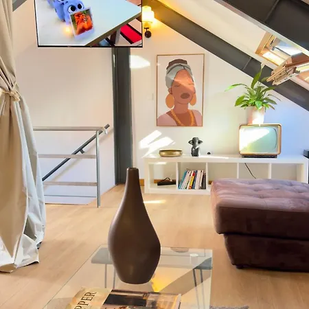 Bright Stylish Duplex With A Private Roof Terrace * Lissabon